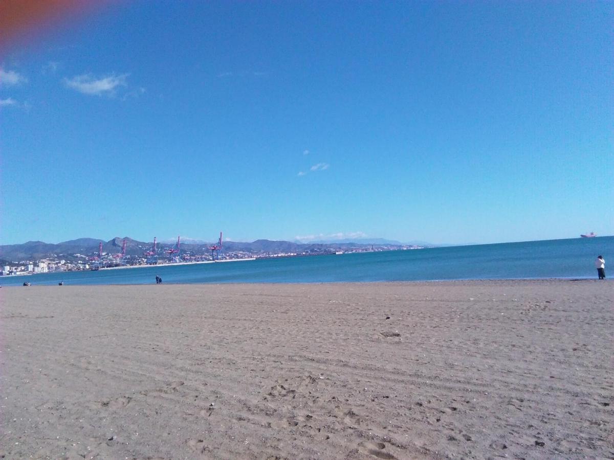 Malaga Downtown And Beach Apartment Eksteriør billede